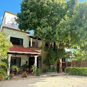  Отель El Roble Мексика